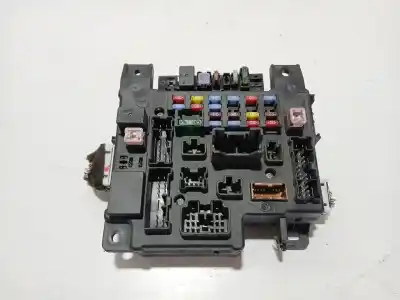 Tweedehands auto-onderdeel RELAIS/ZEKERINGENKASTJE voor PEUGEOT 4007 2.2 HDi FAP CAT OEM IAM-referenties 8637A824  