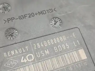 Peça sobressalente para automóvel em segunda mão caixa de fusíveis e relés por renault megane iii fastback (bz0/1_, b3_) 1.5 dci referências oem iam 284b60008r   Peça sobressalente para automóvel em segunda mão caixa de fusíveis e relés por renault megane iii fastback (bz0/1_, b3_) 1.5 dci referências oem iam 284b60008r