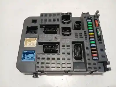 Tweedehands auto-onderdeel RELAIS/ZEKERINGENKASTJE voor PEUGEOT 308 Sport OEM IAM-referenties 9663798180  