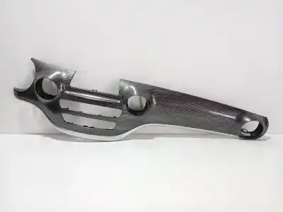 Piesă de schimb auto la mâna a doua ORNAMENT PLASTIC pentru MERCEDES-BENZ CLASE V (W447) V 200/220 CDI. 250 CDI/BT AVANTGARDE (447.813) Referințe OEM IAM A4476800671  