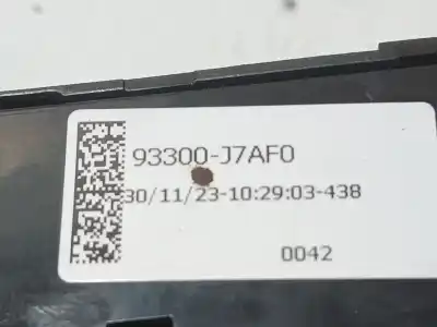 Pezzo di ricambio per auto di seconda mano comando multifunzione per kia xceed (cd) 1.6 crdi 136 riferimenti oem iam 93300j7af0  