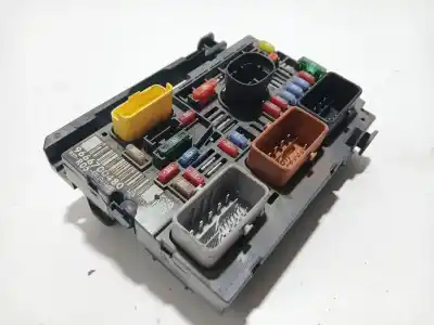 Автозапчасти б/у блок реле/предохранителей за citroen c4 i (lc_) 1.6 hdi ссылки oem iam 9666700480  