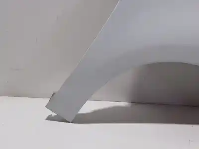 Second-hand car spare part front right fin for renault scénic iii (jz0/1_) 1.5 dci oem iam references   