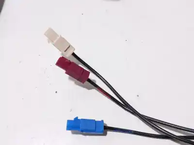 Second-hand car spare part antenna for renault scénic iii (jz0/1_) 1.5 dci oem iam references 282169492r  