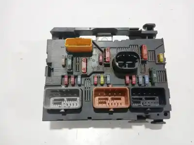 Pièce détachée automobile d'occasion BOÎTES À FUSIBLES pour CITROEN C4 GRAND PICASSO I (UA_)  Références OEM IAM 9664055680  