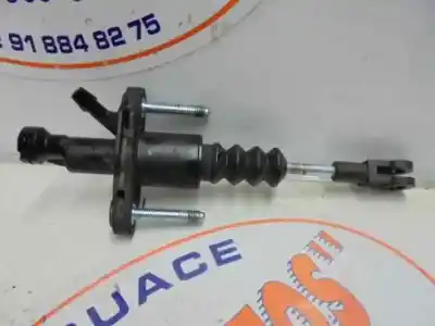 Pièce détachée automobile d'occasion Pompe D'embrayage pour OPEL ZAFIRA B Cosmo Références OEM IAM 90581565  