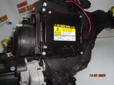 Second-hand car spare part left headlight for toyota auris 2.2 d-cat oem iam references 8107002530  