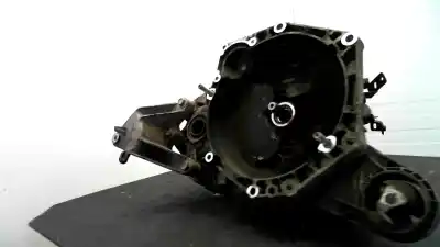 Pièce détachée automobile d'occasion boîte de vitesses pour opel zafira b 1.9 cdti références oem iam 55194293  pallet 3