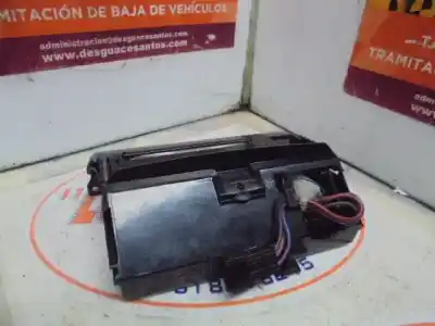 Pezzo di ricambio per auto di seconda mano portacenere per audi a6 avant (4b5) 1.9 tdi 110 cv / 81 kw riferimenti oem iam 4b0857951   Pezzo di ricambio per auto di seconda mano portacenere per audi a6 avant (4b5) 1.9 tdi 110 cv / 81 kw riferimenti oem iam 4b0857951