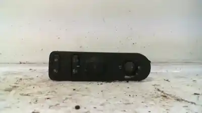 Pezzo di ricambio per auto di seconda mano CONTROLLO SPECCHIO per SEAT LEON (1P1)  Riferimenti OEM IAM 5P0863253  