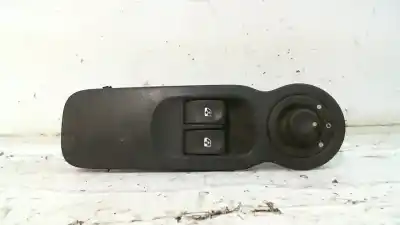 Second-hand car spare part LEFT FRONT POWER WINDOW SWITCH for RENAULT MODUS  OEM IAM references 8200277630A  