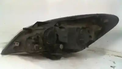 Second-hand car spare part right headlight for kia cee´d active oem iam references 921021h  