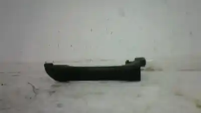 Peça sobressalente para automóvel em segunda mão puxador exterior traseiro esquerdo por mercedes-benz clase c (w203) berlina 220 cdi (203.006) referências oem iam 