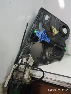 Pezzo di ricambio per auto di seconda mano alzacristalli posteriore destro per volkswagen passat variant (3c5) advance riferimenti oem iam 3c4839756h   Pezzo di ricambio per auto di seconda mano alzacristalli posteriore destro per volkswagen passat variant (3c5) advance riferimenti oem iam 3c4839756h