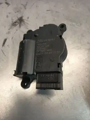 Peça sobressalente para automóvel em segunda mão Motor De Abertura Da Comporta De Sofagem por SEAT LEON (5F1) 1.4 TSI Referências OEM IAM T1032216WA  
