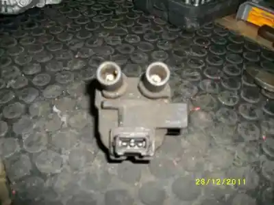 Second-hand car spare part IGNITION COIL for RENAULT KANGOO (F/KC0) 1.4 OEM IAM references 7700100589  