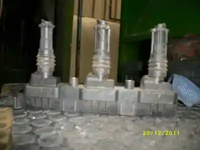 Second-hand car spare part IGNITION COIL for OPEL CORSA B 1.0 12V CAT (X 10 XE / LW3) OEM IAM references 0221503014  