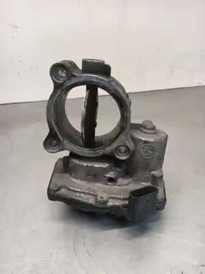 Peça sobressalente para automóvel em segunda mão BORBOLETA DE ADMISSÃO por BMW 1 (F20) 116 D Referências OEM IAM 13547810752  