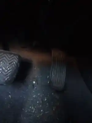 Pièce détachée automobile d'occasion PÉDALE D'ACCÉLÉRATEUR pour TOYOTA AURIS (_E15_) 1.4 D-4D (NDE150_) Références OEM IAM 781100F010  