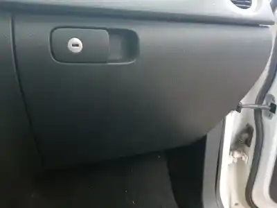 Pièce détachée automobile d'occasion BOITE À GANTS pour VOLKSWAGEN TIGUAN (5N_) 2.0 TDI 4motion Références OEM IAM 5M1857101H31X  