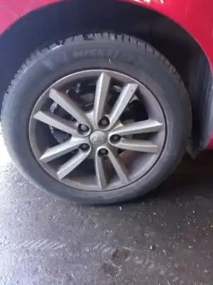 Gebrauchtes Autoersatzteil hinterer rechter knöchel zum toyota auris (_e15_) 1.4 d-4d (nde150_) oem-iam-referenzen 4245002121