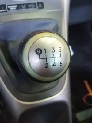 Gebrauchtes Autoersatzteil getriebe zum toyota auris (_e15_) 1.4 d-4d (nde150_) oem-iam-referenzen 3030012d00