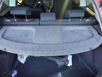 Gebrauchtes Autoersatzteil heckablage zum toyota auris (_e15_) 1.4 d-4d (nde150_) oem-iam-referenzen 6433002441c1