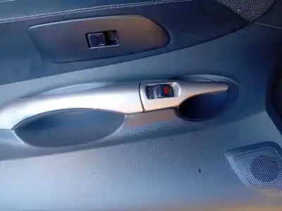 Second-hand car spare part interior right front handle for toyota auris (_e15_) 1.4 d-4d (nde150_) oem iam references 6920502120b1