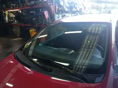 Second-hand car spare part windshield for toyota auris (_e15_) 1.4 d-4d (nde150_) oem iam references 5610102150