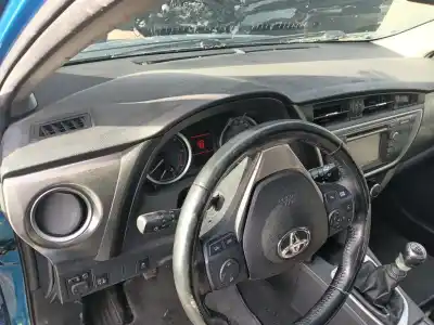 Second-hand car spare part dashboard for toyota auris (_e18_) 2.0 d-4d (ade186_) oem iam references   