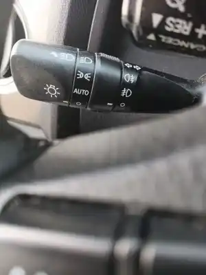 Автозапчасти б/у управление светом за toyota auris (_e18_) 2.0 d-4d (ade186_) ссылки oem iam   