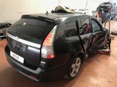 Peça sobressalente para automóvel em segunda mão filtro de ar por saab 9-3 combi (e50) 1.9 d referências oem iam 55559779  55559781