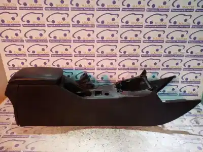 İkinci el araba yedek parçası ORTA KOLTUK için PEUGEOT 308  OEM IAM referansları   