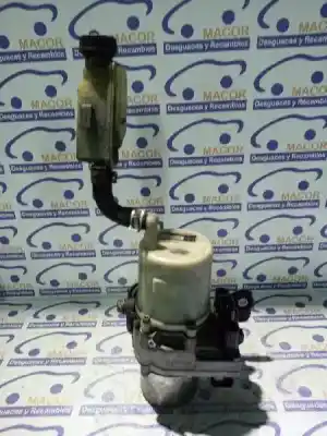 Tweedehands auto-onderdeel stuurpomp voor mazda 3 sedán (bk) 2.0 (bkep) oem iam-referenties 03y180141