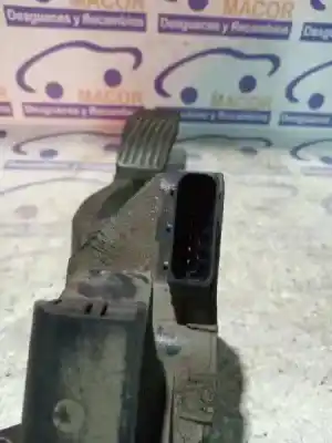 İkinci el araba yedek parçası GAZ PEDALI için FIAT GRANDE PUNTO (199)  OEM IAM referansları 55702020  17107A