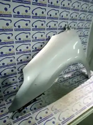 Second-hand car spare part left front fin for citroen c4 berlina collection oem iam references   