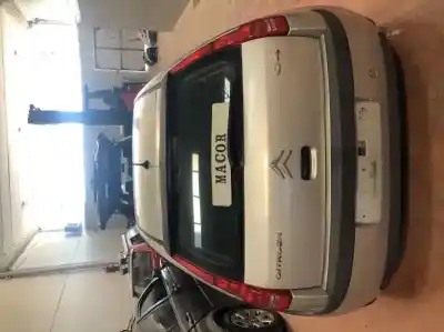 Second-hand car spare part left front fin for citroen c4 berlina collection oem iam references   