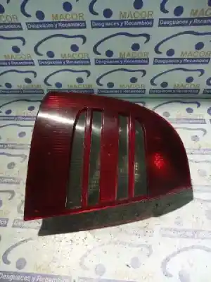 Peça sobressalente para automóvel em segunda mão farolim traseiro esquerdo por skoda superb (3u4) comfort referências oem iam 