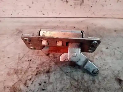 Second-hand car spare part trunk lock for opel zafira a elegance oem iam references   