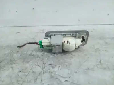 Peça sobressalente para automóvel em segunda mão luz interior por peugeot 308 sport referências oem iam 9681727980