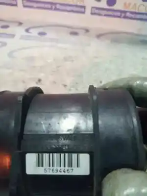 Peça sobressalente para automóvel em segunda mão medidor de massa de ar por opel tigra twintop (x04) 1.8 (r97) referências oem iam 57694467