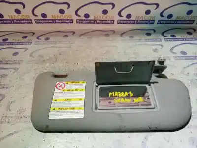 Tweedehands auto-onderdeel rechts zonnescherm voor mazda 3 sedán (bk) 2.0 (bkep) oem iam-referenties 