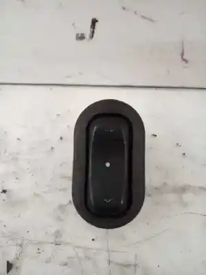 Second-hand car spare part right front power window switch for opel zafira a elegance oem iam references 13363100