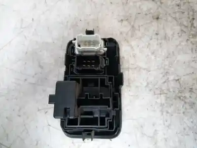 Gebrauchtes Autoersatzteil lichtsteuerung zum renault megane ii coupe authentique 106 cv / 78 kw oem-iam-referenzen 8200079020