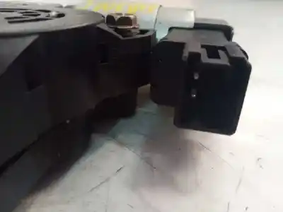 Peça sobressalente para automóvel em segunda mão elevador de vidros dianteiro direito por mazda 6 berlina (gg) 2.0 crtd 120 active referências oem iam gj6a5858xpwrn5pa