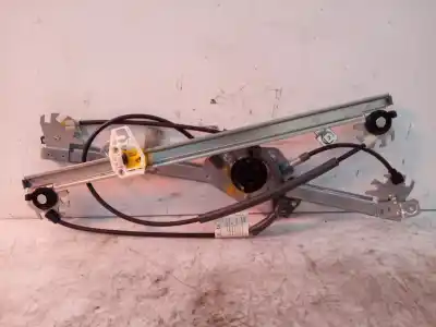Pièce détachée automobile d'occasion LÉVE GLACE AVANT GAUCHE pour RENAULT MEGANE II BERLINA 5P  Références OEM IAM 8200325138  8200325137