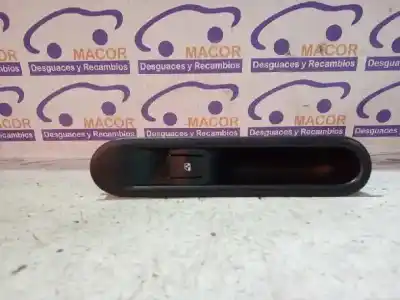 Peça sobressalente para automóvel em segunda mão botão / interruptor elevador vidro traseiro direito por renault espace iv (jk0) grand espace dynamique referências oem iam 8200327947