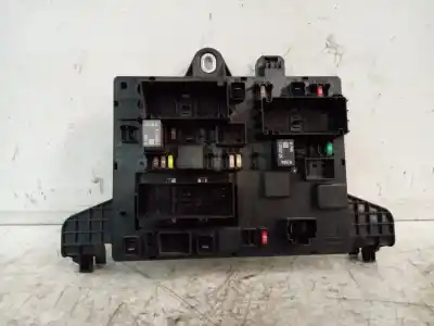 Pezzo di ricambio per auto di seconda mano SCATOLA RELÈ/FUSIBILI per OPEL ASTRA J (P10)  Riferimenti OEM IAM 13343950  365927271