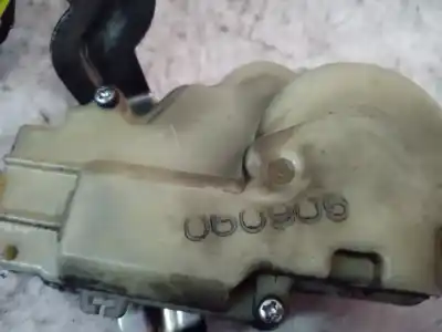 Second-hand car spare part trunk lock for toyota yaris (ksp9/scp9/nlp9) básico oem iam references 060905  