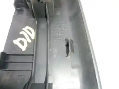 Second-hand car spare part right front power window switch for nissan note (e11e) visia oem iam references 809609u00a  